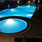 奥林匹克比比斯酒店